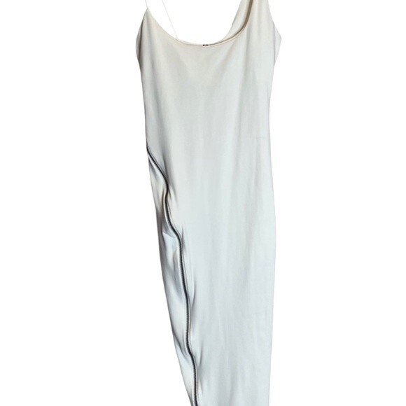 ALIX NYC Grimes Dress - Picture 10 of 13